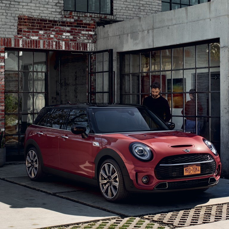 MINI Clubman | Джентльмен на дороге