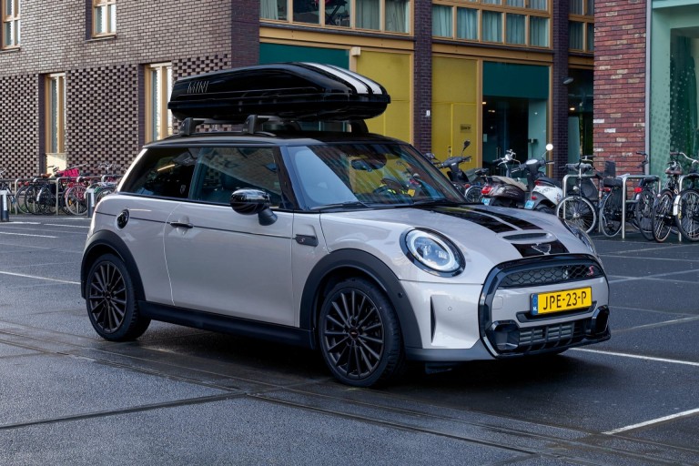 3-дверный хэтчбек MINI – крыша JCW